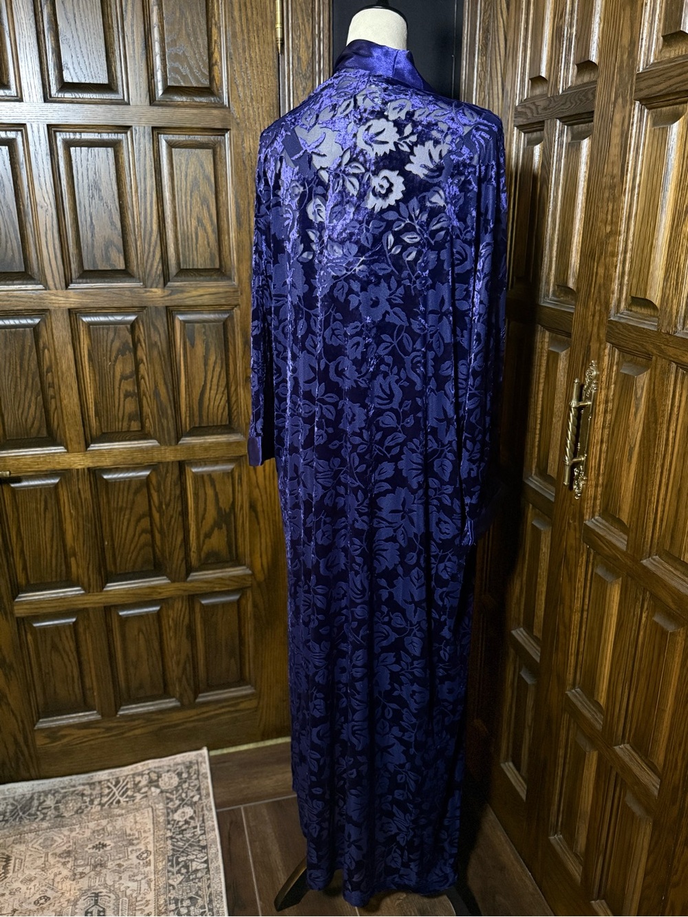 Preview Collection Purple Burnout Velvet Satin Maxi Duster Robe Medium - Picture 5 of 6
